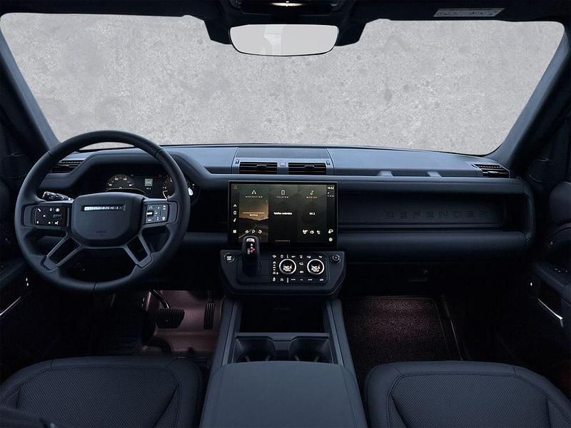 Gebraucht Land Rover Defender SE Dynamic 249 PS (183 kW) 2026 Braun SUV