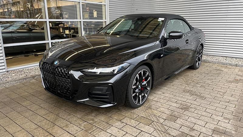 Saphirschwarz Gebraucht 2025 BMW 430 Luxury Line Coupé | 63.995 € - Bild 1/4