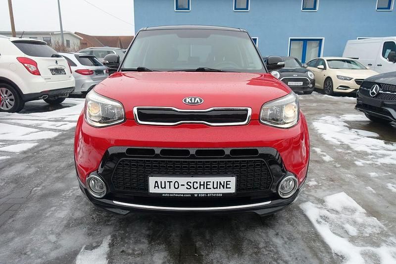 Gebraucht Kia Soul DREAM-TEAM Edition 132 PS (97 kW) 2015 Rot SUV