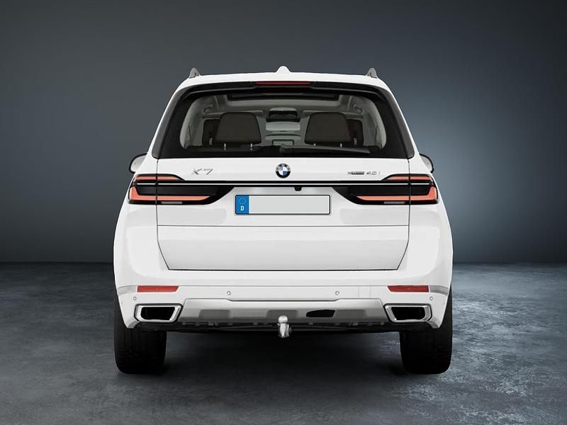 Neu BMW X7 381 PS (280 kW) 2025 Alpinweiß uni SUV