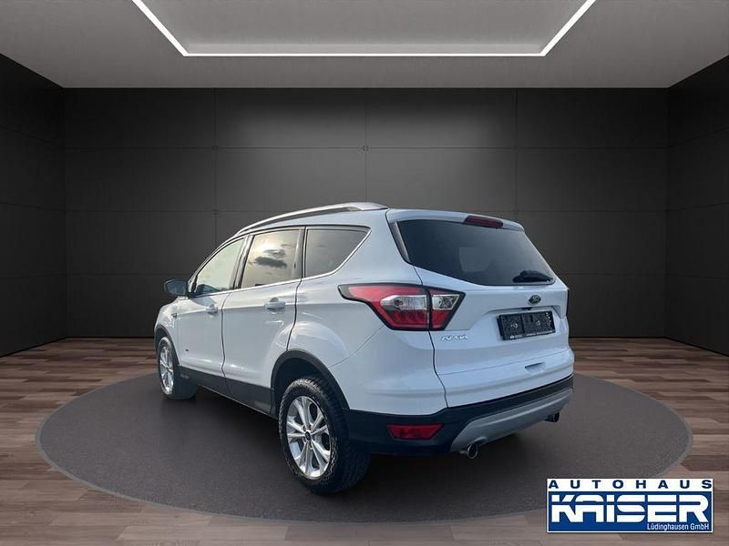 Gebraucht Ford Kuga Titanium 175 PS (128 kW) 2019 Weiß SUV
