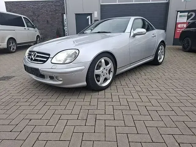 Second-hand Mercedes SLK320 Edition 218 CP (160 kW) 2000 Cabrio