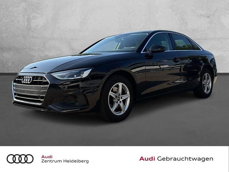 Brillantschwarz Gebraucht 2022 Audi A4 Limousine | 21.200 € (Superpreis) - Bild 1/4