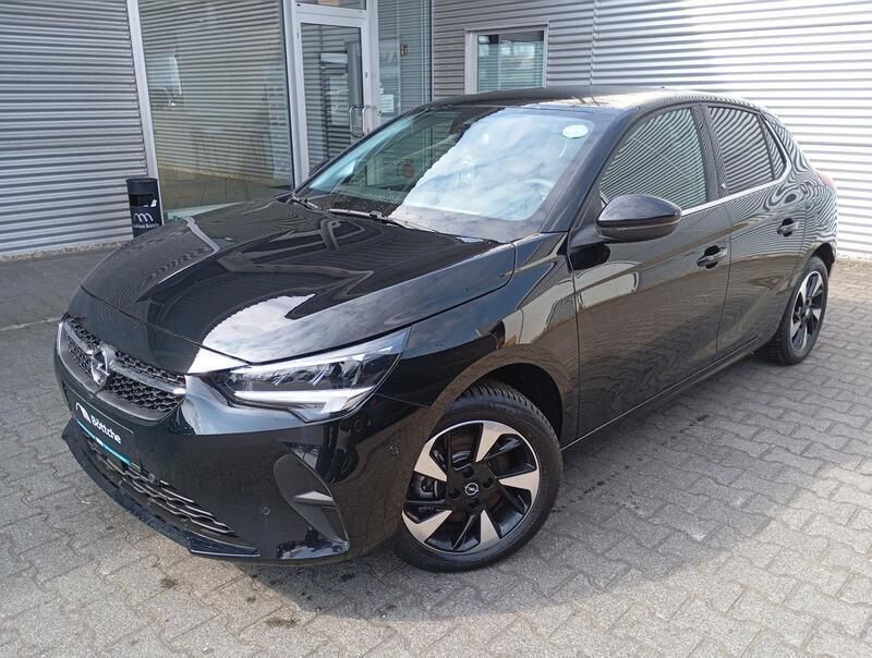 Gebraucht Opel Corsa-e Elegance 100 kW (136 PS) 2024 Lackierung schwarz perla nera/typ aussenverkleidung metalliclackierung Kleinwagen