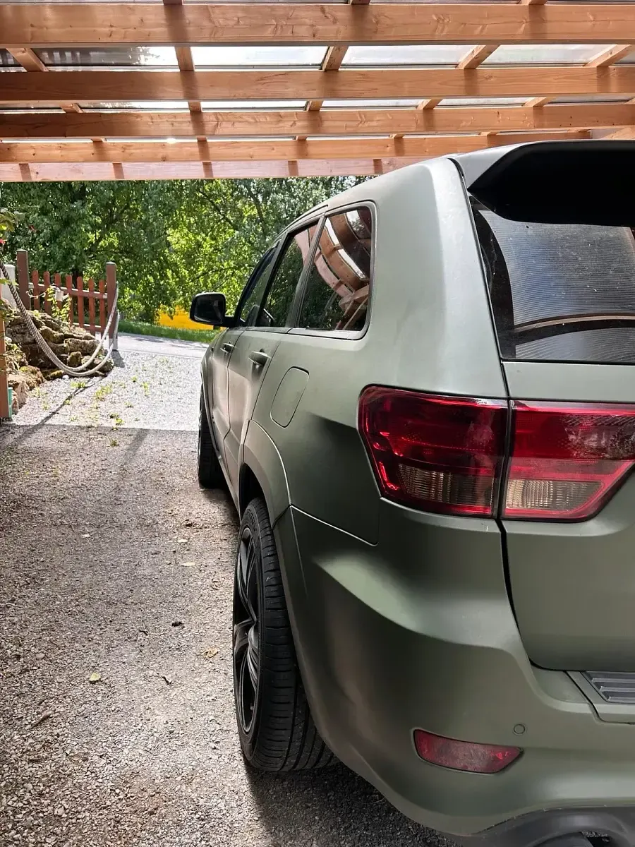Gebraucht Jeep Cherokee SRT 468 PS (344 kW) 2012 Grün SUV