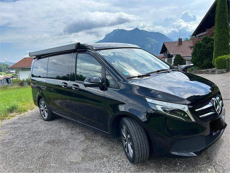 Schwarz Gebraucht 2022 Mercedes V300 Marco Polo Van / Kleinbus | 64.999 € (Guter Preis) - Bild 1/4