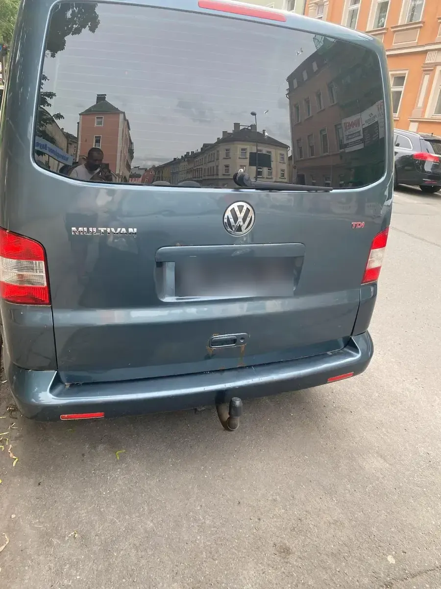 Gebraucht VW Multivan 174 PS (127 kW) 2009 Grau Van / Kleinbus