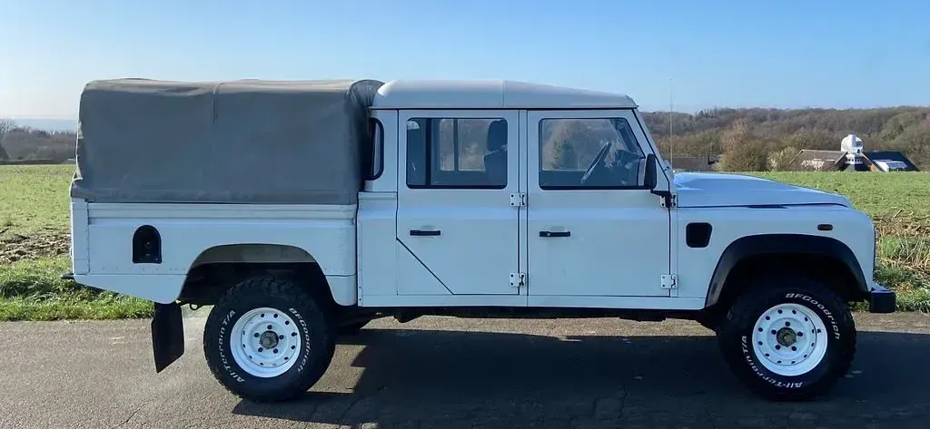 Gebraucht Land Rover Defender 122 PS (89 kW) 2007 Weiß SUV