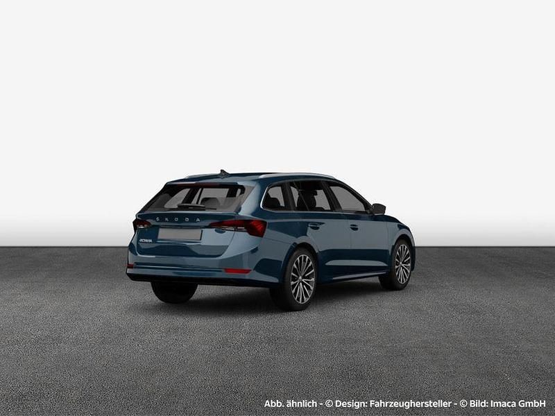 Gebraucht Skoda Octavia Ambition 116 PS (85 kW) 2022 Blau Kombi