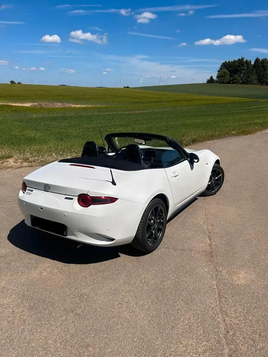 Gebraucht Mazda MX5 184 PS (135 kW) 2019 Weiß Cabrio