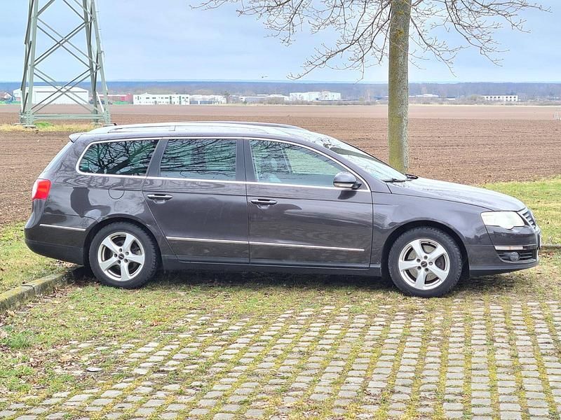 Gebraucht VW Passat Highline 150 PS (110 kW) 2005 Braun Kombi