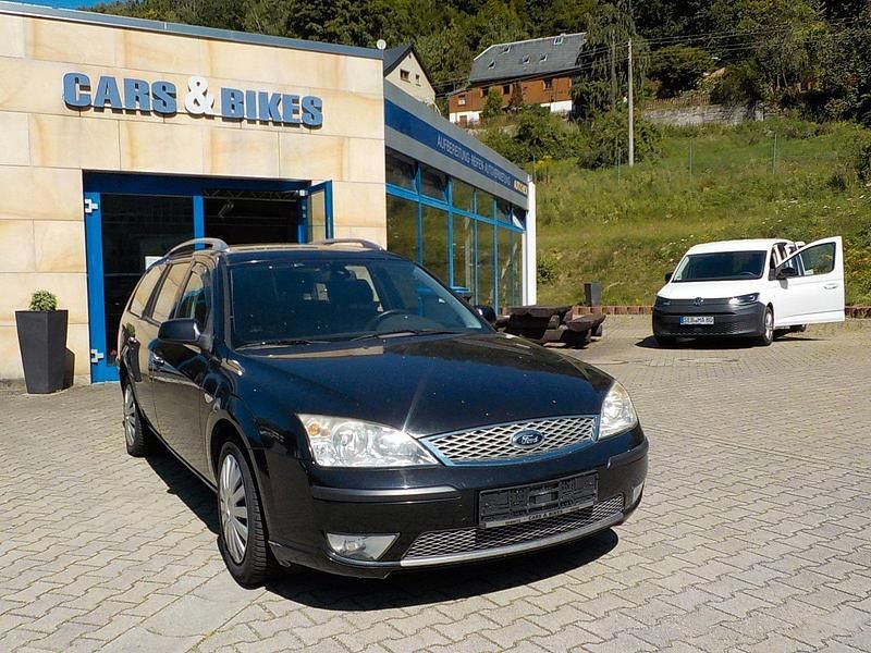 Schwarz Gebraucht 2006 Ford Mondeo Ghia Kombi | 1.990 € (Fairer Preis) - Bild 1/4