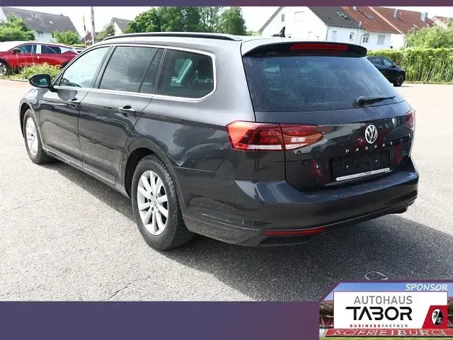 Gebraucht VW Passat Business 150 PS (110 kW) 2019 Grau Kombi