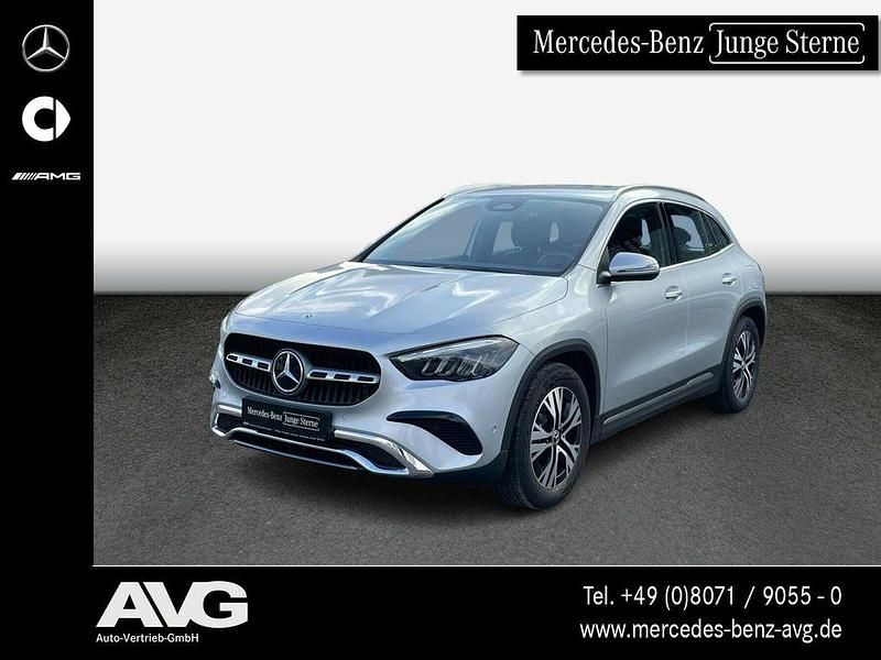 Silber Gebraucht 2024 Mercedes GLA200 Progressive SUV | 34.400 € (Superpreis) - Bild 1/4