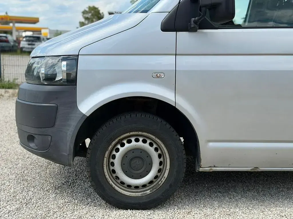 Gebraucht VW Transporter 140 PS (102 kW) 2012 Reflexsilber metallic Van