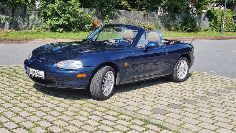 Blau Gebraucht 2000 Mazda MX5 Cabrio | 6.400 € (Fairer Preis) - Bild 1/4