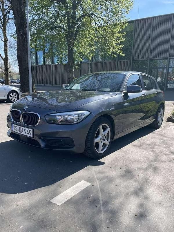 Gebraucht BMW 116 116 PS (85 kW) 2016 Grau Kleinwagen