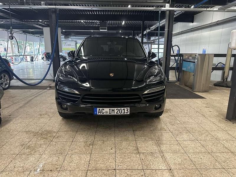 Schwarz Gebraucht 2013 Porsche Cayenne S SUV | 20.800 € (Fairer Preis) - Bild 1/4