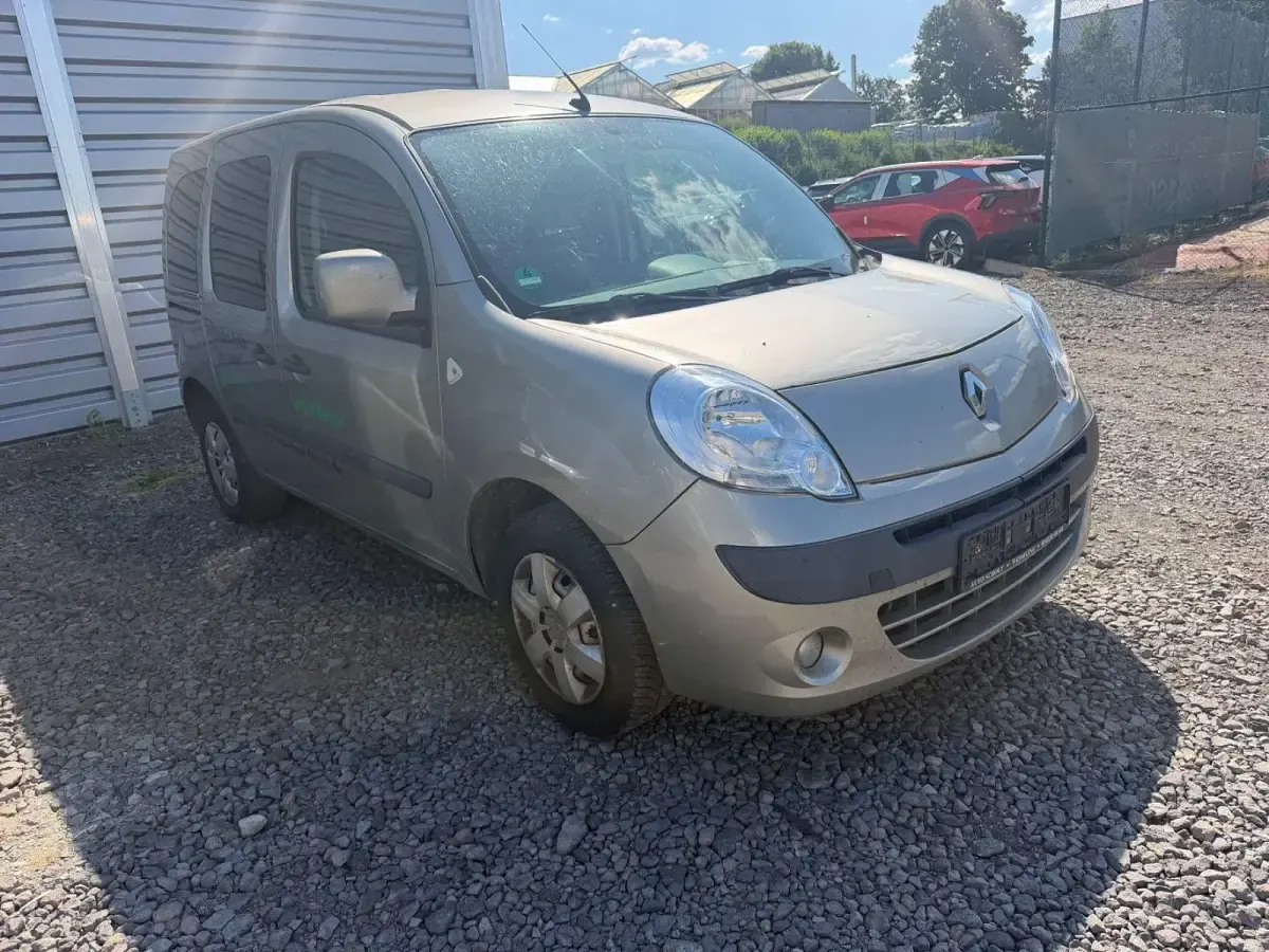 Gebraucht Renault Kangoo Expression 86 PS (63 kW) 2010 Beige Kombi
