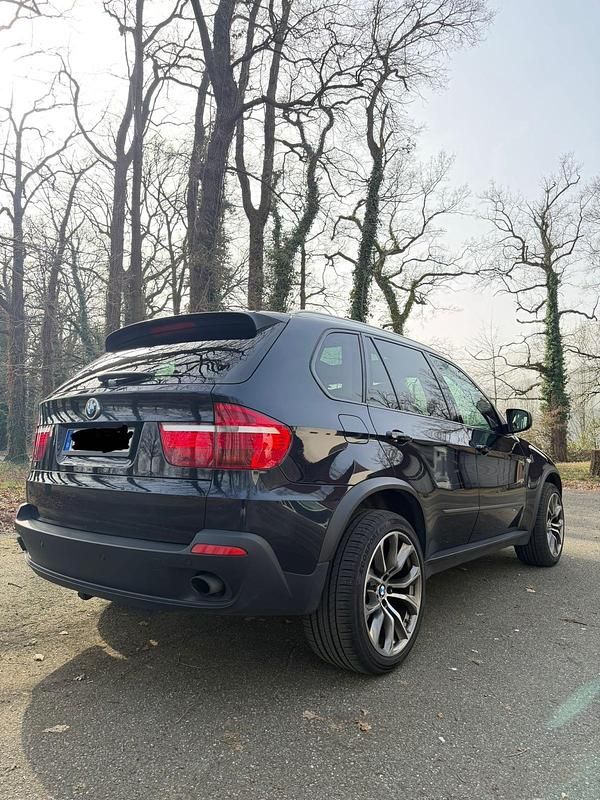 Gebraucht BMW X5 235 PS (172 kW) 2008 Blau SUV