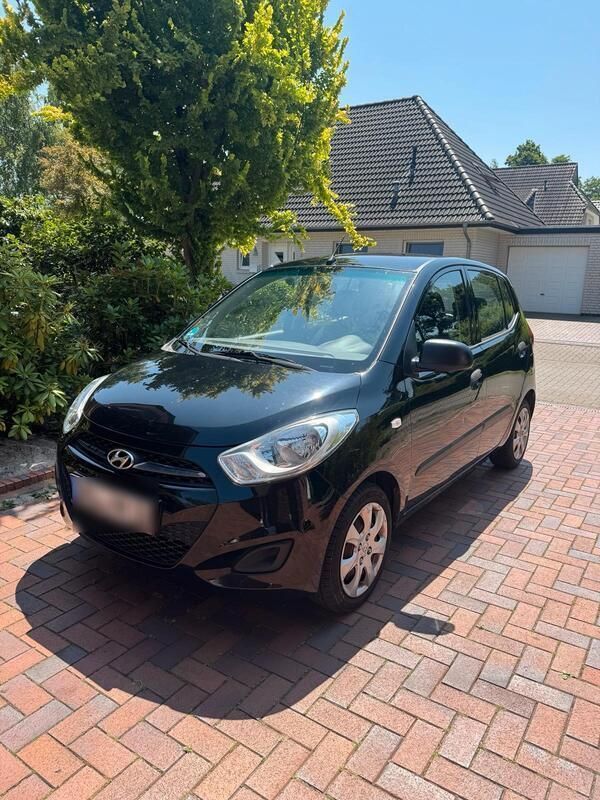Schwarz Gebraucht 2013 Hyundai i10 Kleinwagen | 2.800 € (Fairer Preis) - Bild 1/4