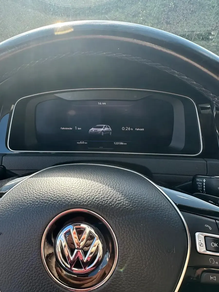 Gebraucht VW Golf VII 150 PS (110 kW) 2018 Silber Limousine