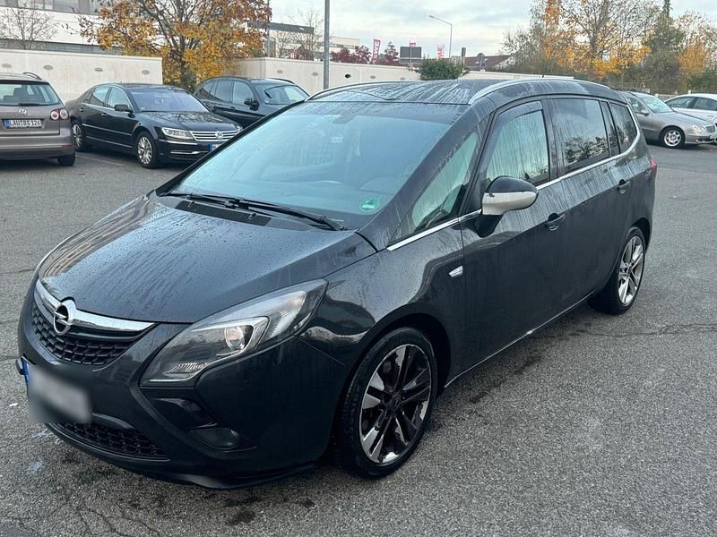 Schwarz Gebraucht 2012 Opel Zafira Tourer Active Van / Kleinbus | 3.300 € (Superpreis) - Bild 1/4