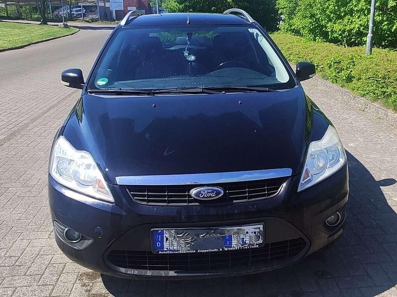 Schwarz Gebraucht 2009 Ford Focus Kombi | 2.500 € (Fairer Preis) - Bild 1/4