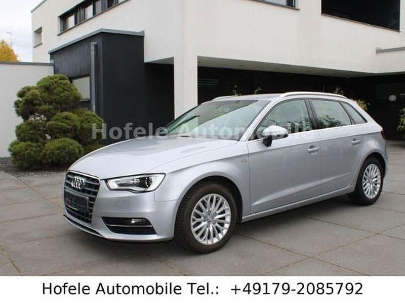 Andere Gebraucht 2015 Audi A3 Ambiente Limousine | 12.950 € (Superpreis) - Bild 1/4