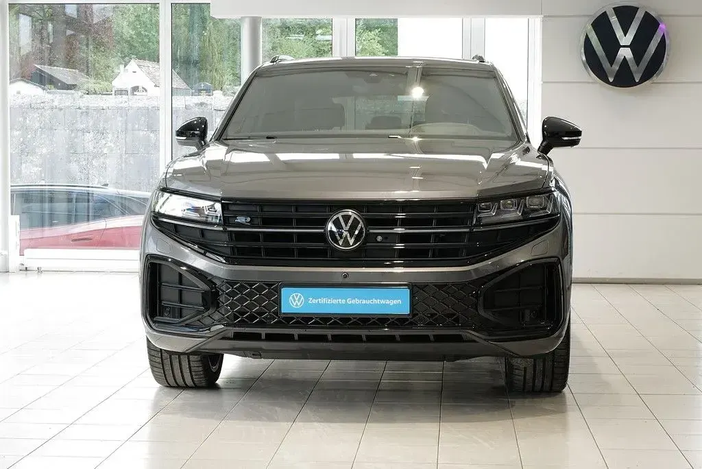 Gebraucht VW Touareg R-line 286 PS (210 kW) 2025 Siliziumgrau metallic SUV