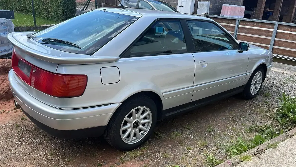 Gebraucht Audi 80 Basis 133 PS (97 kW) 1993 Silber Coupé