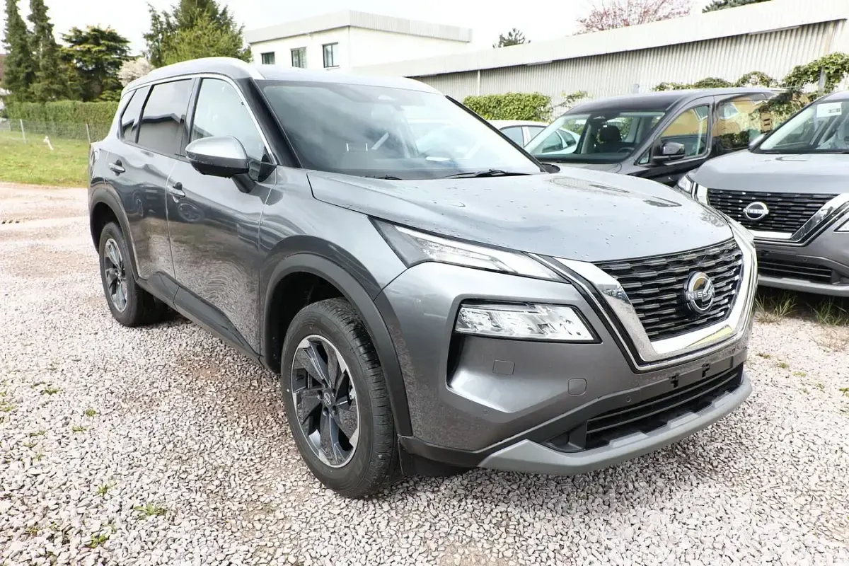 Neu Nissan X-Trail 360º 163 PS (119 kW) 2026 Dark grey metallic SUV