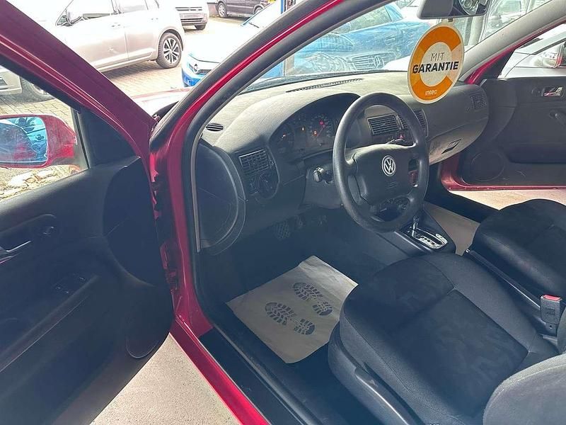 Gebraucht VW Golf III Trendline 101 PS (74 kW) 1999 Rot Limousine