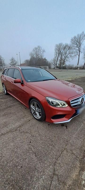 Gebraucht Mercedes E350 Avantgarde 252 PS (185 kW) 2014 Rot Kombi