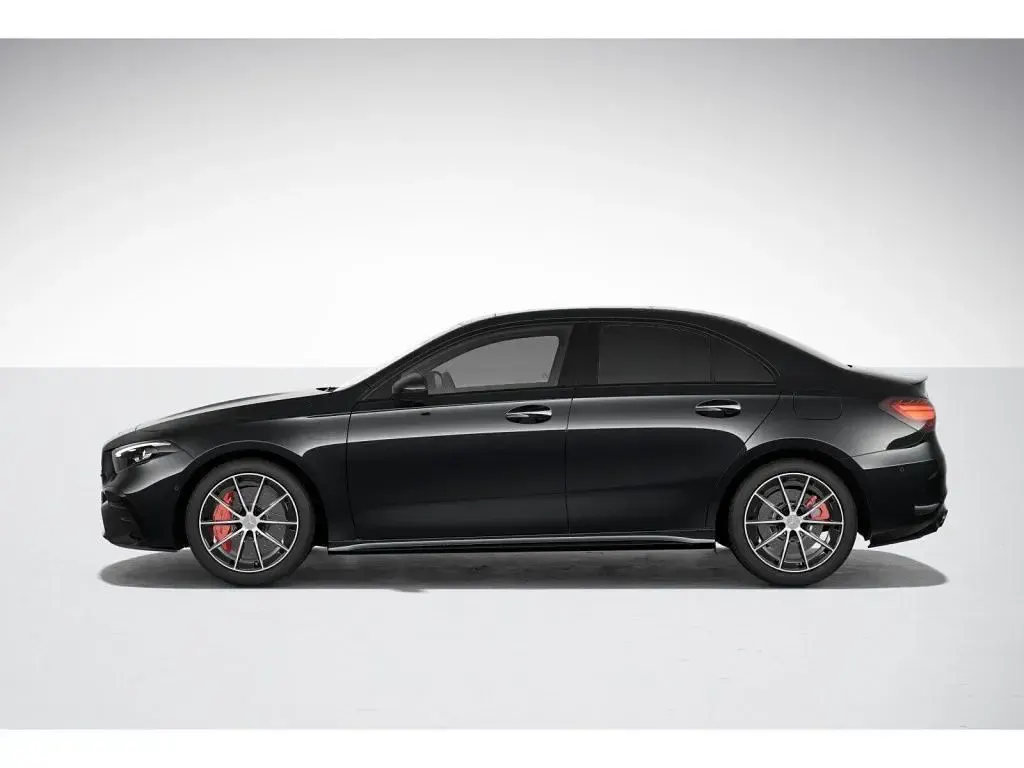 Gebraucht Mercedes A35 AMG Night 306 PS (225 kW) 2024 Schwarz Limousine