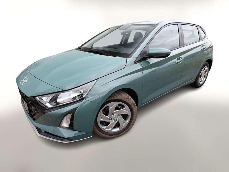Neu Hyundai i20 Select 90 PS (66 kW) 2025 Mangrove green mineraleffekt Kleinwagen
