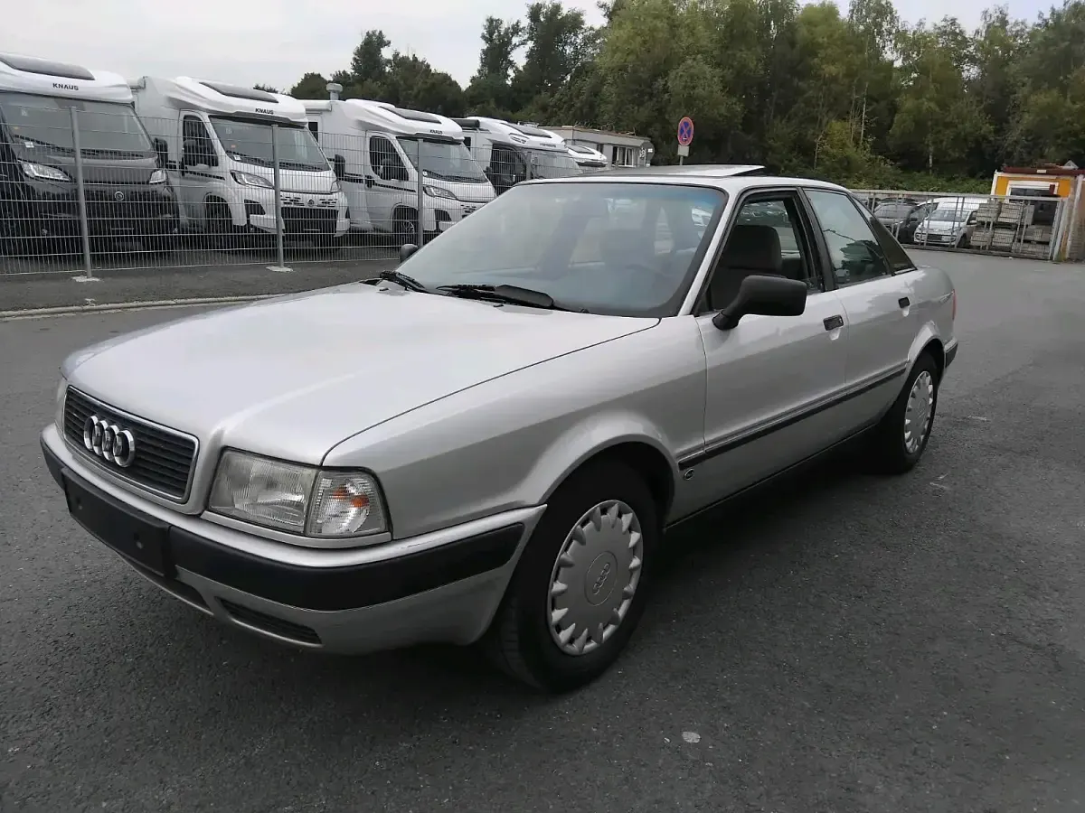 Gebraucht Audi 80 66 PS (48 kW) 1992 Silber Limousine