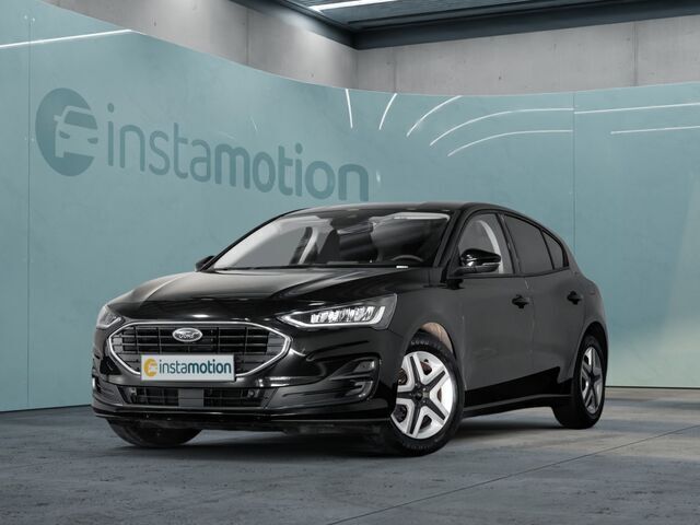 Schwarz Gebraucht 2022 Ford Focus Limousine | 16.690 € (Guter Preis) - Bild 1/2