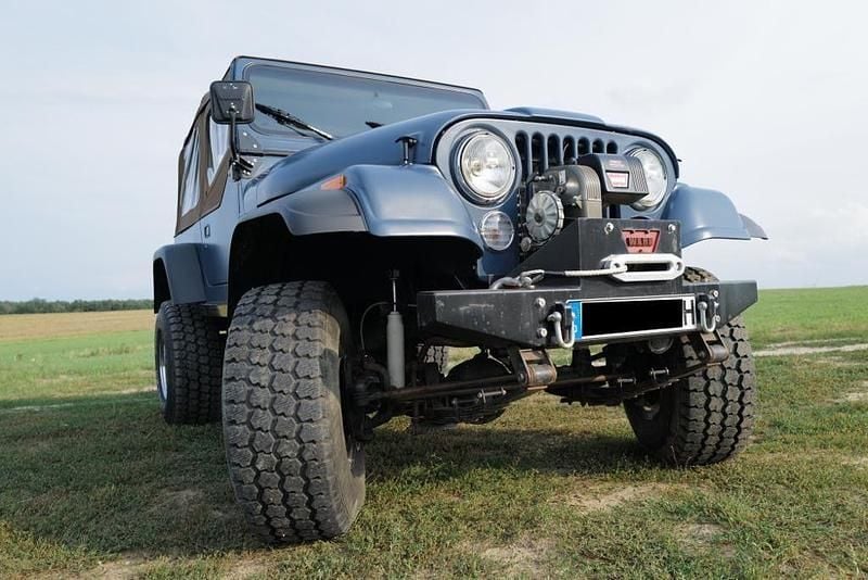 Blau Gebraucht 1980 Jeep CJ SUV | 18.500 € - Bild 1/4