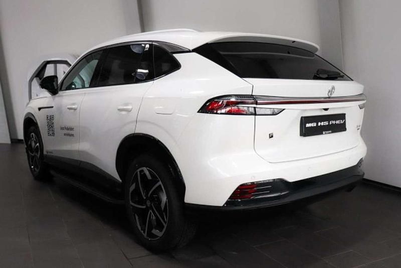 Gebraucht MG HS Luxury 272 PS (200 kW) 2025 Pearl white (weiß) SUV