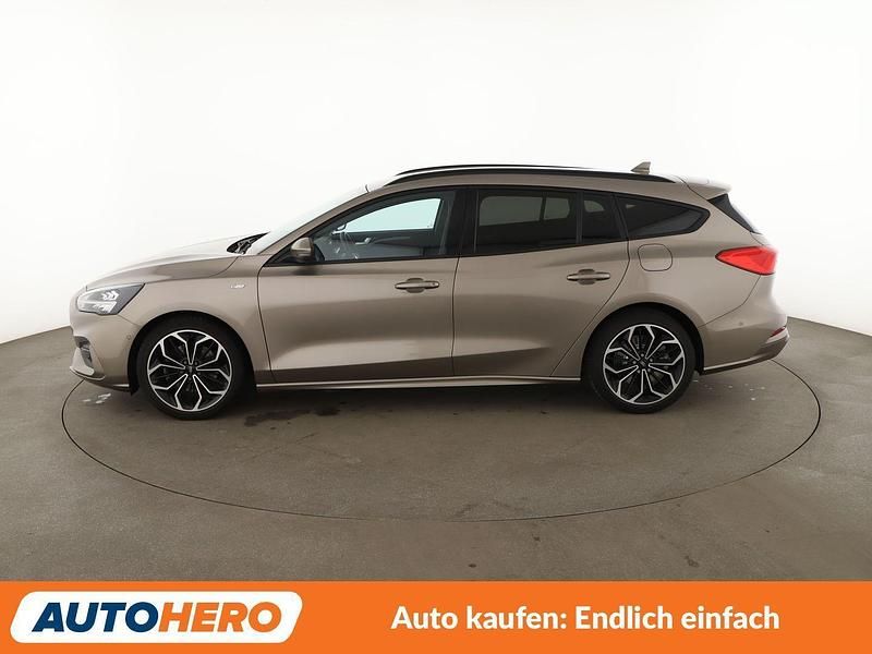 Gebraucht Ford Focus ST-Line 125 PS (91 kW) 2019 Grau Kombi
