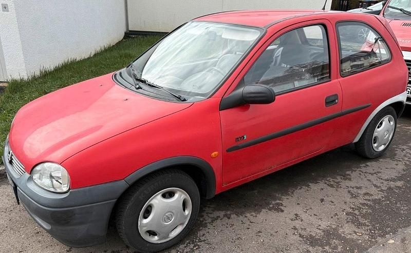 Rot Gebraucht 1996 Opel Corsa Kleinwagen | 400 € (Fairer Preis) - Bild 1/4