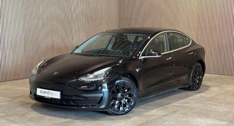 Schwarz Gebraucht 2020 Tesla Model 3 Long Range RWD Limousine | 16.000 € - Bild 1/4