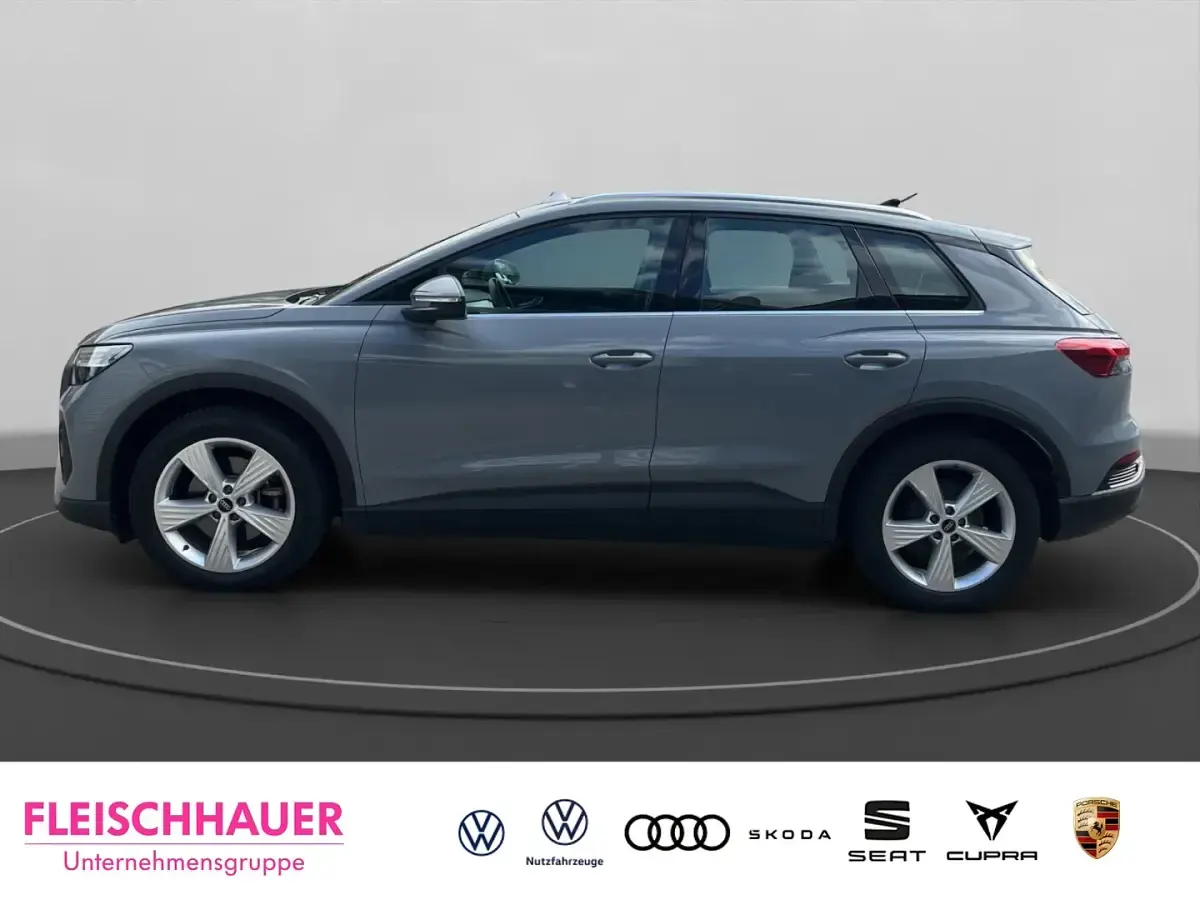 Gebraucht Audi Q4 e-tron Sport 125 kW (170 PS) 2023 Grau SUV