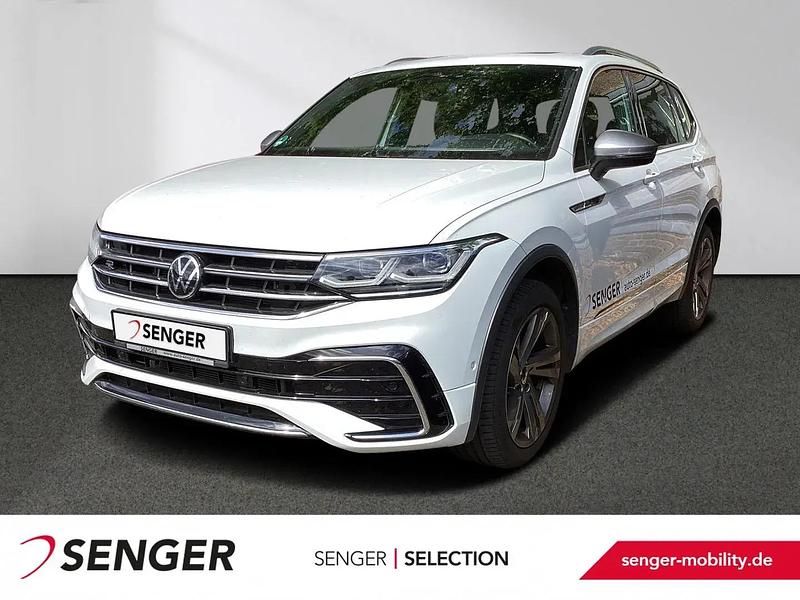 Weiß Gebraucht 2022 VW Tiguan Allspace R-line SUV | 36.990 € (Fairer Preis) - Bild 1/1