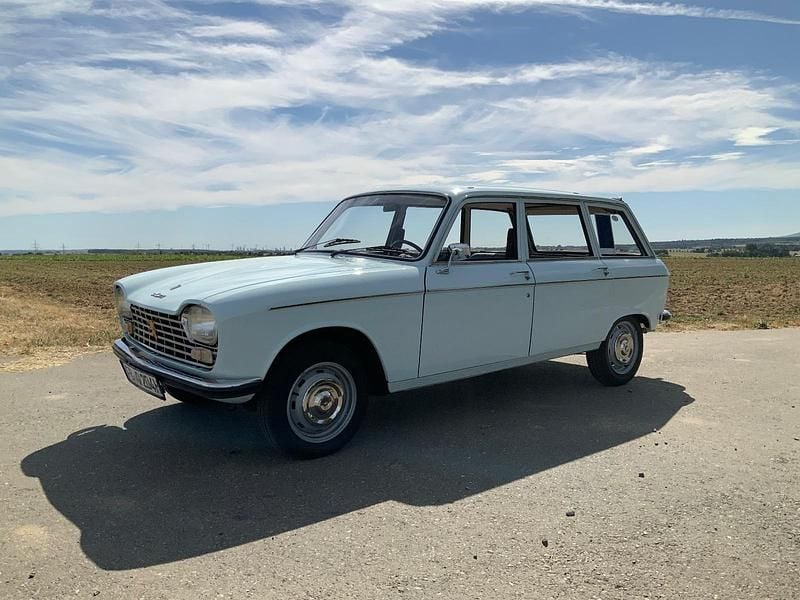 Blau Gebraucht 1972 Peugeot 204 Kombi | 8.455 € - Bild 1/4