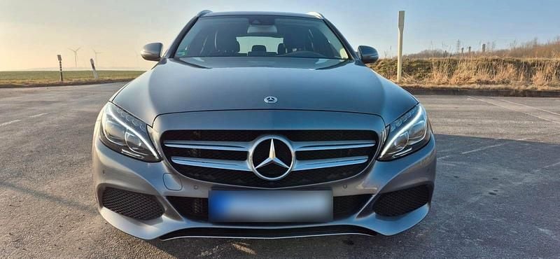 Gebraucht Mercedes C250 204 PS (150 kW) 2016 Schwarz Kombi