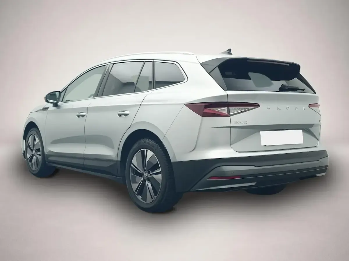 Gebraucht Skoda Enyaq iV Loft 210 kW (286 PS) 2025 Manufacturer SUV