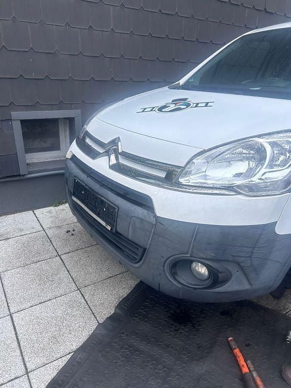 Gebraucht Citroën Berlingo 92 PS (67 kW) 2015 Weiß Van / Kleinbus