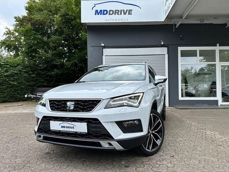 Weiß Gebraucht 2017 Seat Ateca XCELLENCE SUV | 17.490 € (Fairer Preis) - Bild 1/4
